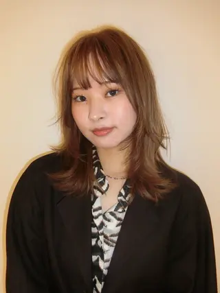 ミディアム iroha/ ショートモデルのヘアスタイル