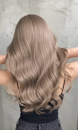 カラー 黒澤 結花のヘアスタイル
