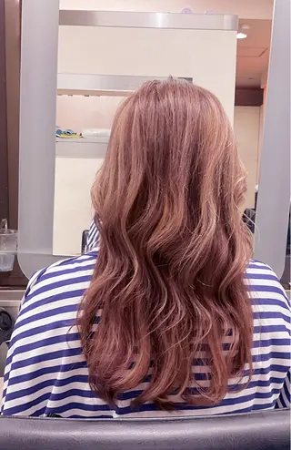 セミロング カラー au美容室 栄矢場町のヘアスタイル