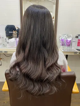 ロング IwAsh大和駅前店 河野亜里香のヘアスタイル