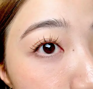 マツエク・マツパ ORO西宮店 三島 寧音のヘアスタイル