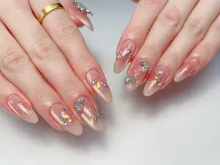 ネイル Mione nail salonのネイルデザイン
