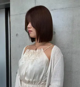 ショート カラー ヘアアレンジ ボブ艶モテカラー🫧 カリンのヘアスタイル