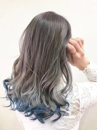 カラー 最高級エクステ /羽エクステ白石宇由のヘアスタイル