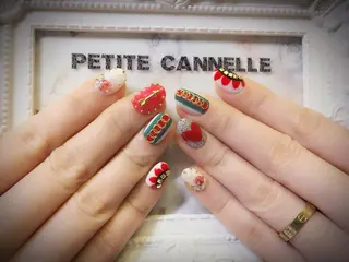ショート ネイル Petite Cannelleのネイルデザイン