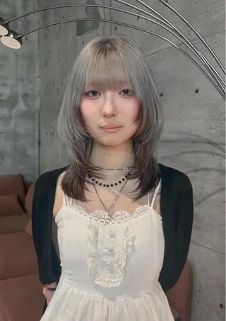 ロング カラー 【sica】 チナのヘアスタイル
