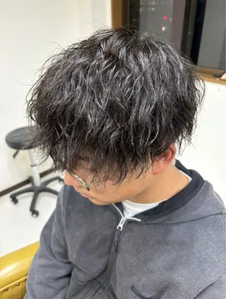 パーマ メンズ 肥後 力のヘアスタイル