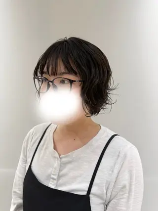 ショート カラー パーマ 七澤 那月のヘアスタイル
