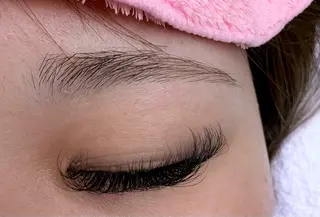 マツエク・マツパ トータルビューティー サロン・Ｎの眉毛・アイブロウイメージ