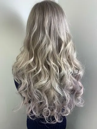ロング カラー WEST OLAND 安藤のヘアスタイル