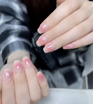 ネイル Lynn_ Nailのネイルデザイン