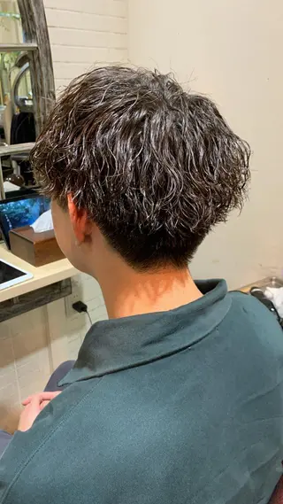 パーマ メンズ repose日本橋 室町のヘアスタイル
