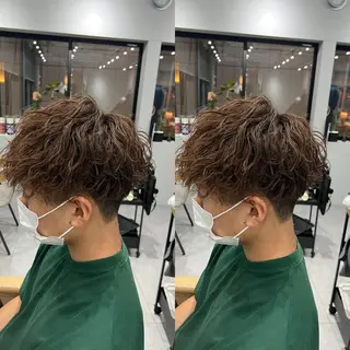 パーマ メンズ センターパート ／植田のヘアスタイル