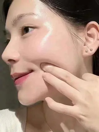 マツエク・マツパ 愛維美水光専門店 川崎彩鳳のエステ・リラクイメージ