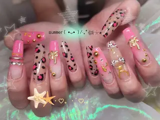 ネイル 💜bora .のネイルデザイン