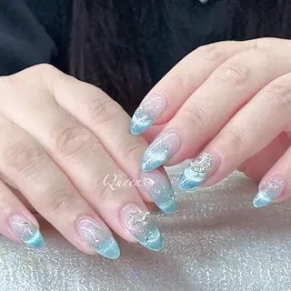 ネイル Queens テイのネイルデザイン