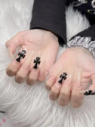 ネイル Lee Nailsのネイルデザイン