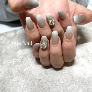 ネイル MIORA︎ マツエク×ネイルのネイルデザイン