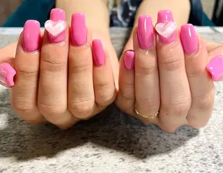 ミディアム 2DY NAIL SALONのネイルデザイン