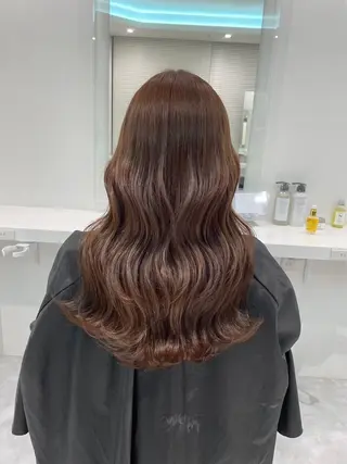 カラー オリーブ/ワンホン SHIONのヘアスタイル