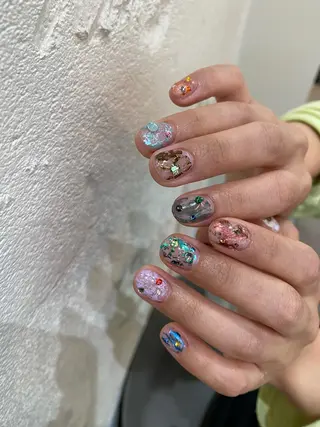 ネイル 栗林 実莉のネイルデザイン