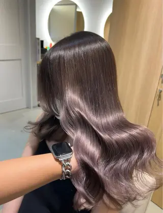 セミロング カラー ブリーチ 透明感HIDEのヘアスタイル