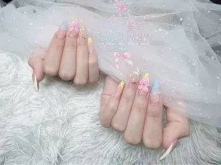 セミロング Linanail Nambaのネイルデザイン