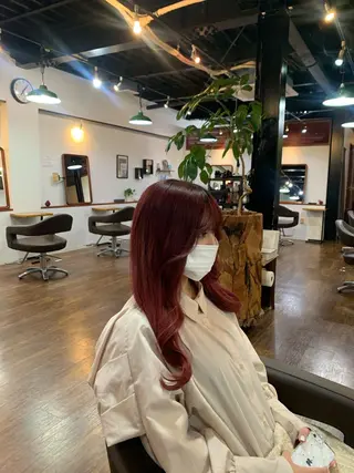 カラー 橋本 愛唯のヘアスタイル