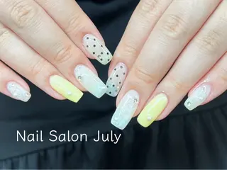 ネイル July モモのネイルデザイン