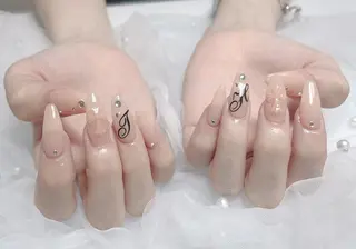 ネイル Huyn Nail Shinjyukuのネイルデザイン