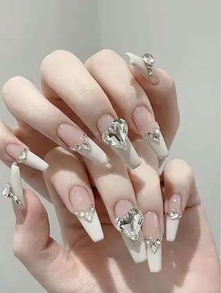 ネイル LuLu ネイルサロンのネイルデザイン