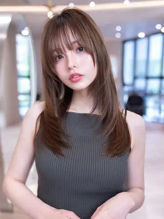 セミロング レイヤー似合わせ 透明感カラーりきやのヘアスタイル
