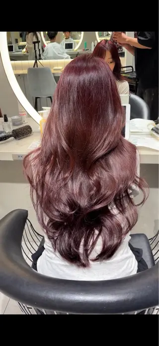 ロング カラー 佐渡優 365連勤する美容師のヘアスタイル