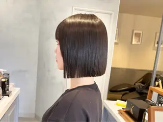 ショート レイヤー/ボブ 高嶋 優のヘアスタイル