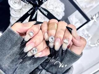 ネイル ✨Nailsalon Vi+✨のネイルデザイン