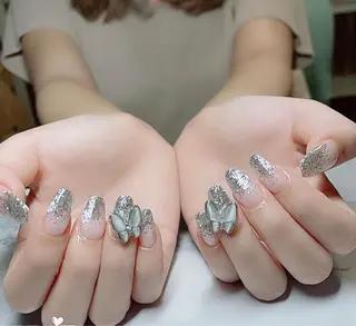 ネイル FLY Nail Salonのネイルデザイン