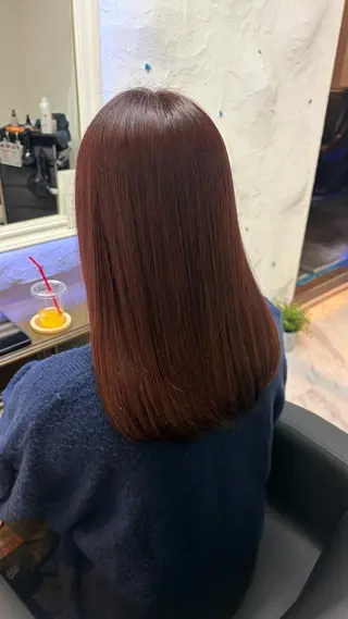 ミディアム 阿部 早也伽のヘアスタイル