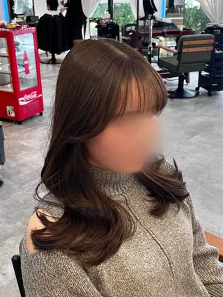 カラー diva REMIのヘアスタイル