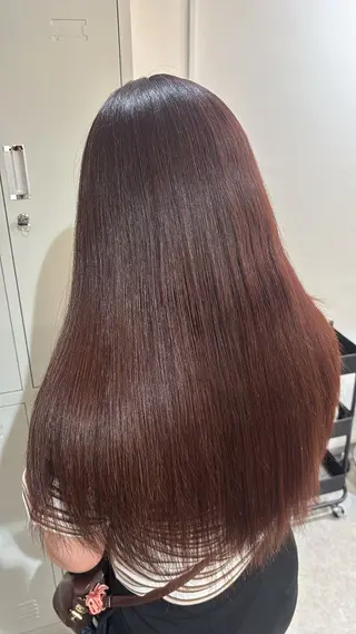 ロング 🩰透明感カラー /韓国風暗髪カラーのヘアスタイル