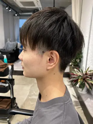 ショート メンズ オタク特化美容師💟 チバコナツのヘアスタイル