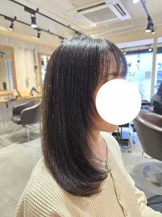 ミディアム 野村 果音(カノン)のヘアスタイル