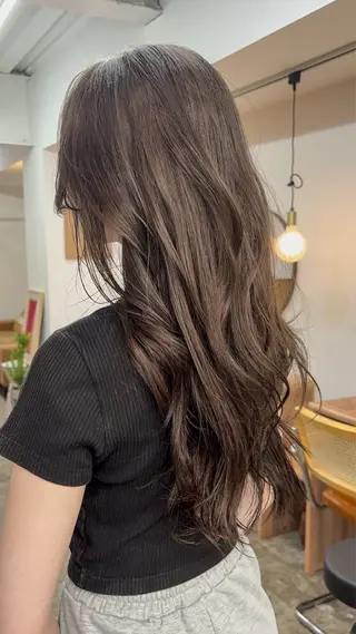 ロング カラー まさとレイヤーカット 透け感カラー/心斎橋のヘアスタイル