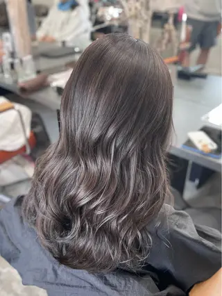 セミロング カラー nico麻生 加賀谷 すみれのヘアスタイル