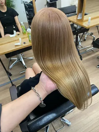 セミロング カラー レイヤーカット✂️ 艶髪/小田部慎也のヘアスタイル