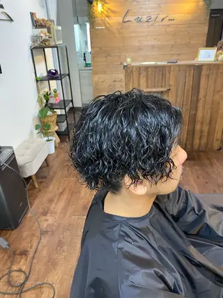 ミディアム Luzir⭐︎ GEN⭐︎のヘアスタイル