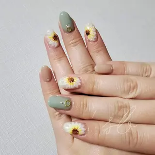 ネイル nailroom sb𓈒𓂂𓏸のネイルデザイン