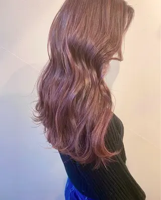 ロング ハイトーンカラー/ YUTAのヘアスタイル