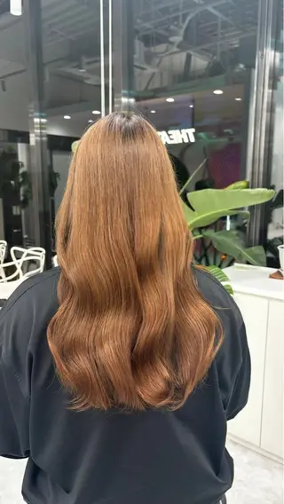 ロング カラー ヘアアレンジ 金山 律　暖色系カラーのヘアスタイル