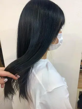 カラー レイヤーカット、 大人可愛い　中村美羅のヘアスタイル