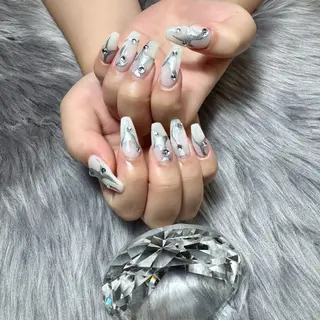 ネイル Doris Nail Salonのネイルデザイン